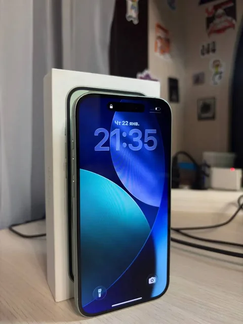 iPhone 15 128GB - Фотоаппараты в Владивосток