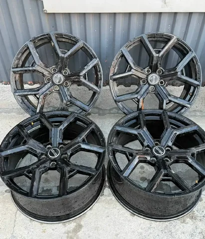 R20 5x112 диски в хорошем состоянии - Электрооборудование в Владивосток