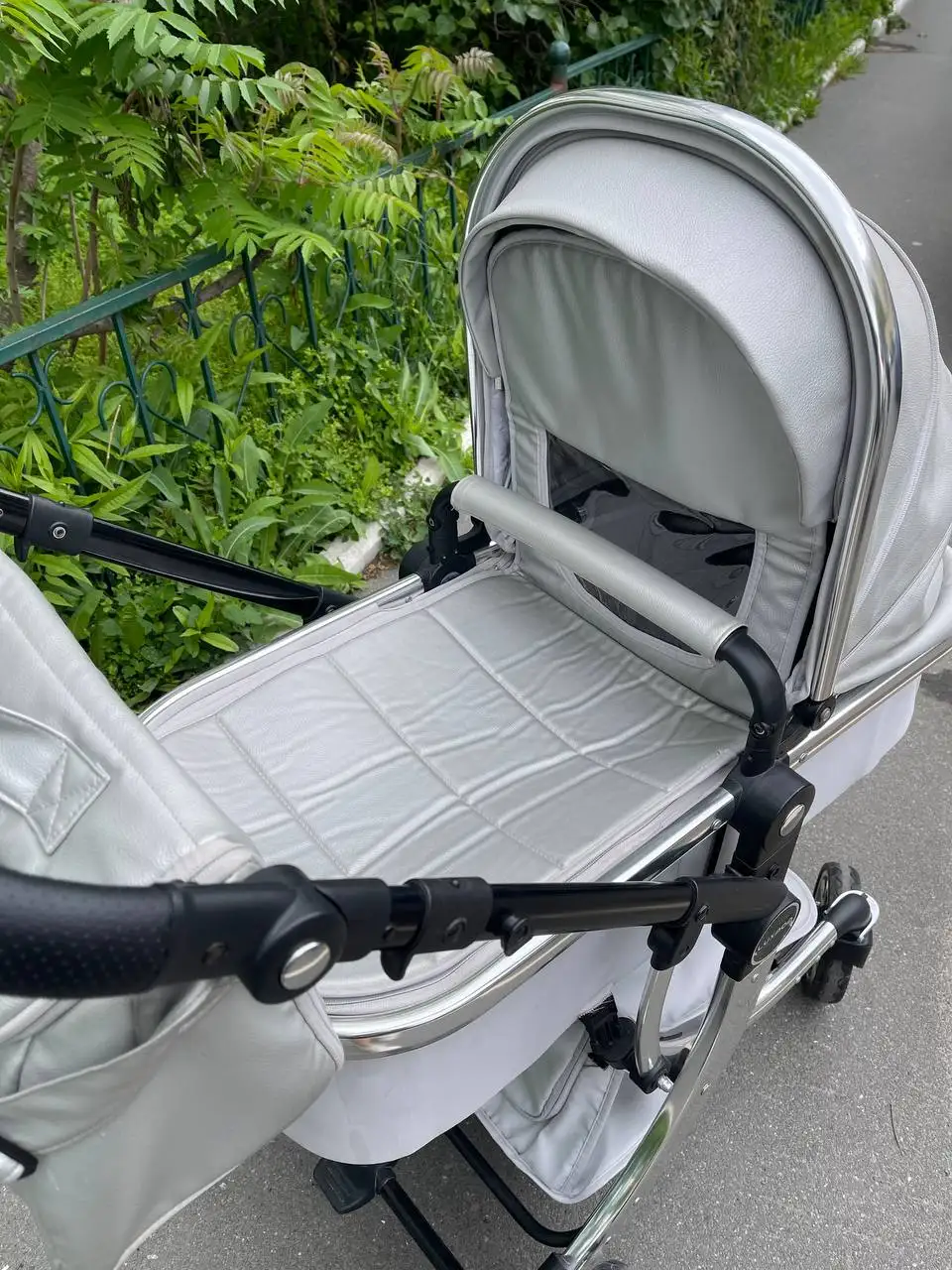 Luxmom коляска 2в1 светло-серый - Коляски (Товары для детей) в Владивосток