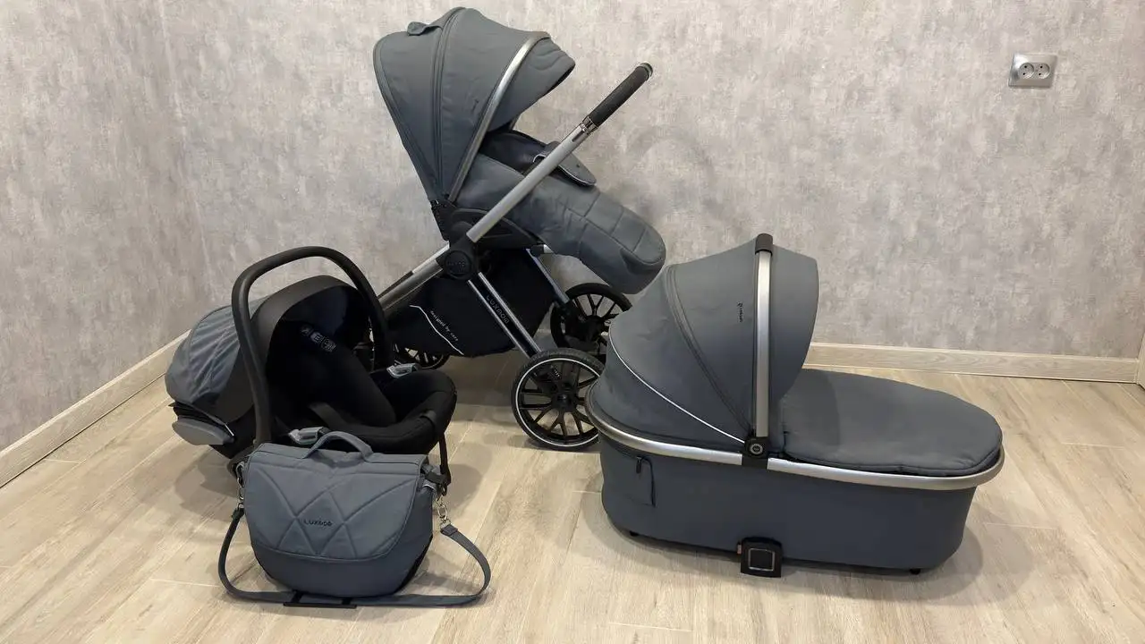 Продам коляску Luxmom 811X - Коляски (Товары для детей) в Владивосток