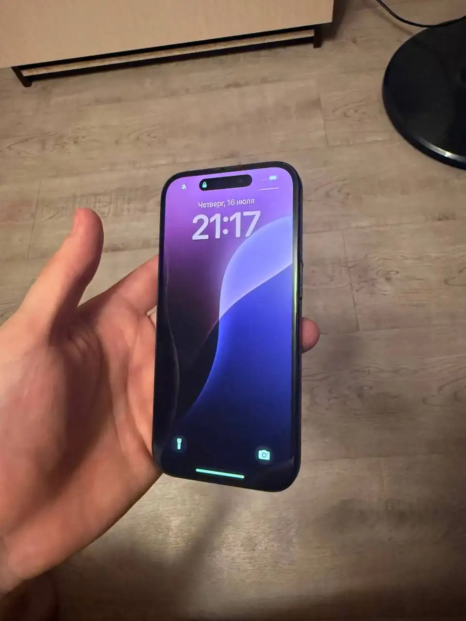 Продам iPhone 16 128GB в хорошем состоянии - Смартфоны (Электроника) в Владивосток