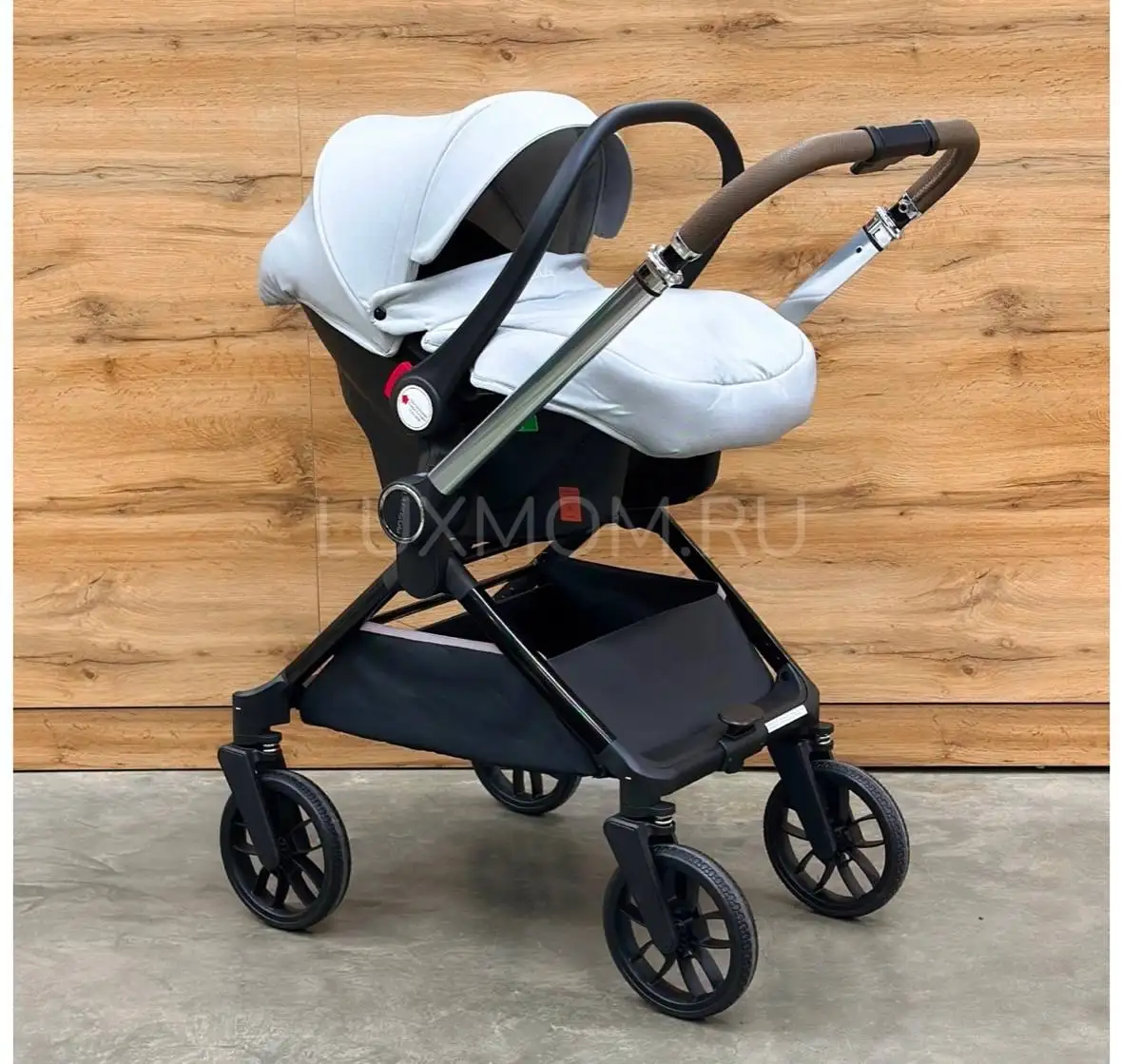 Коляска 3в1 Luxmom B1 - Товары для детей в Владивосток