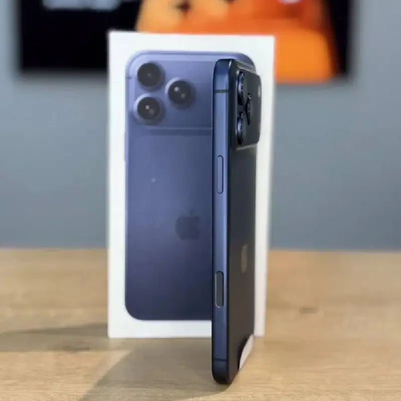 Продам iPhone 17 Pro 256GB - Смартфоны (Электроника) в Владивосток