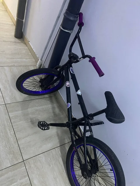 Продается BMX, использовался 4 месяца - Рыболовные снасти в Владивосток