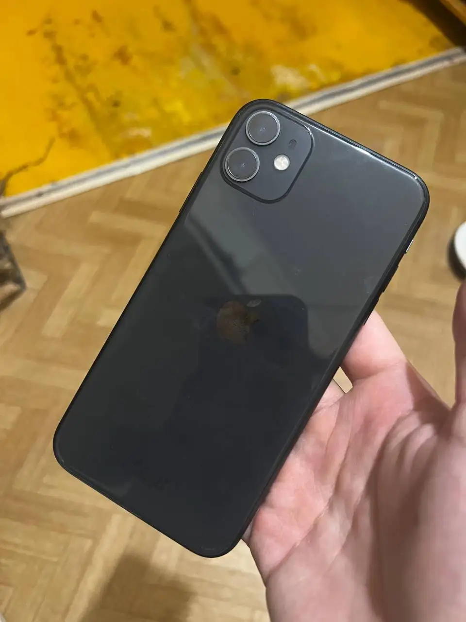 Продам iPhone 11 128GB черный - Смартфоны (Электроника) в Владивосток