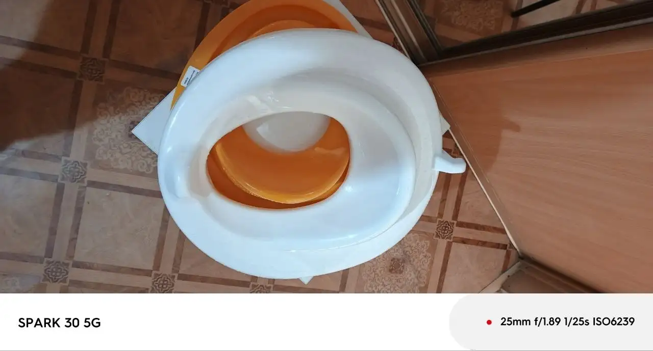 Продам насадки на унитаз, б/у - Сантехника (Для дома и дачи) в Владивосток