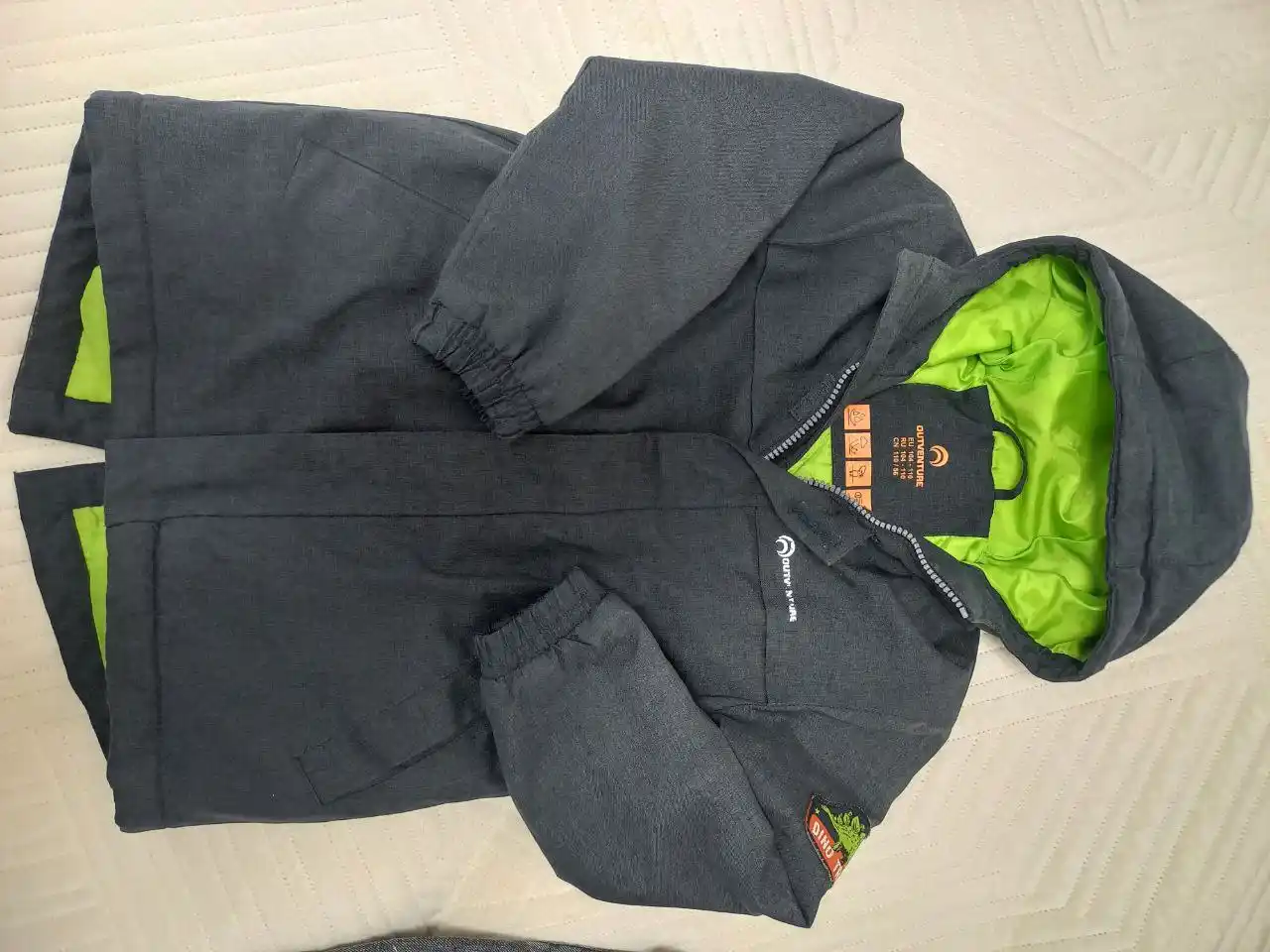 Продам куртку б/у осень-весна - Одежда в Владивосток