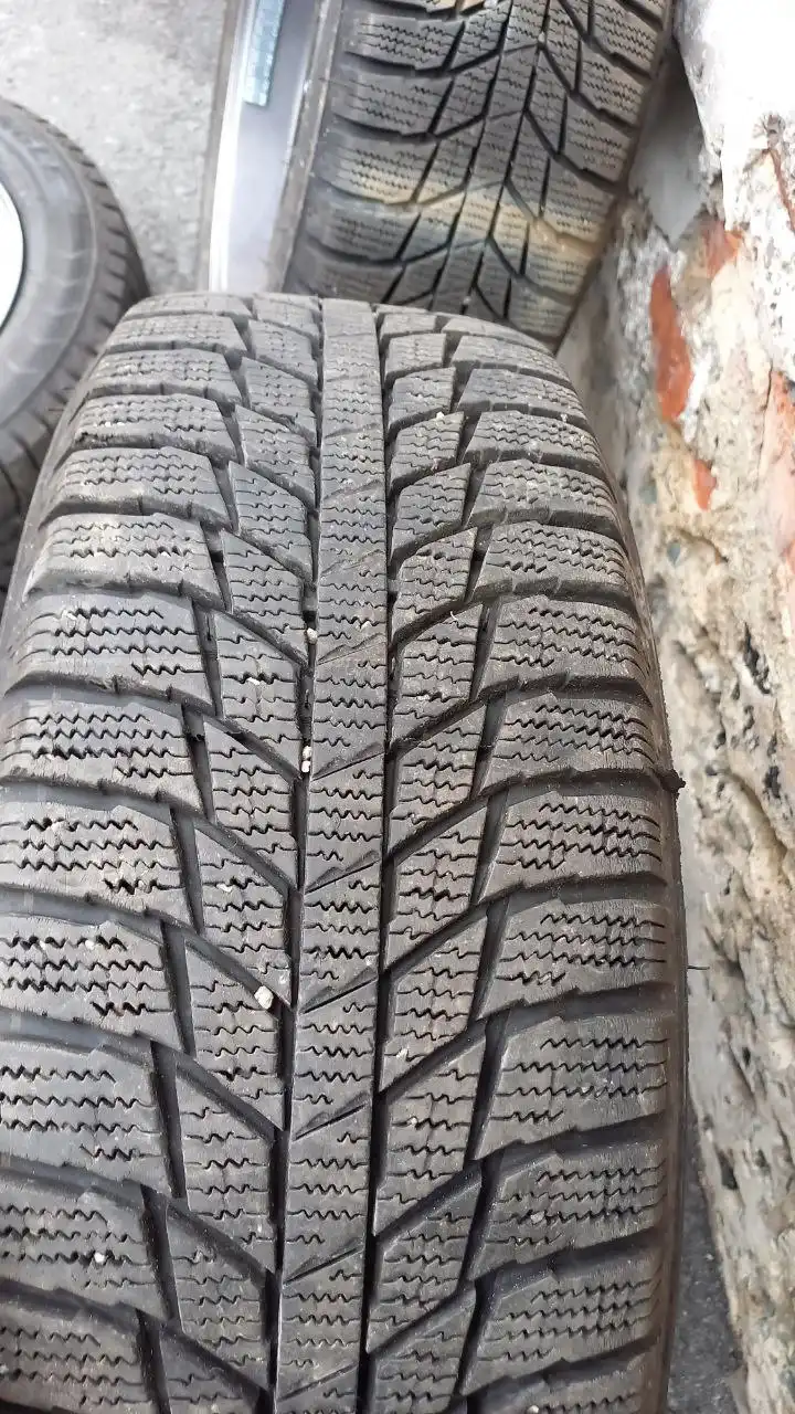 Комплект зимних колёс 15 4/100.185/60