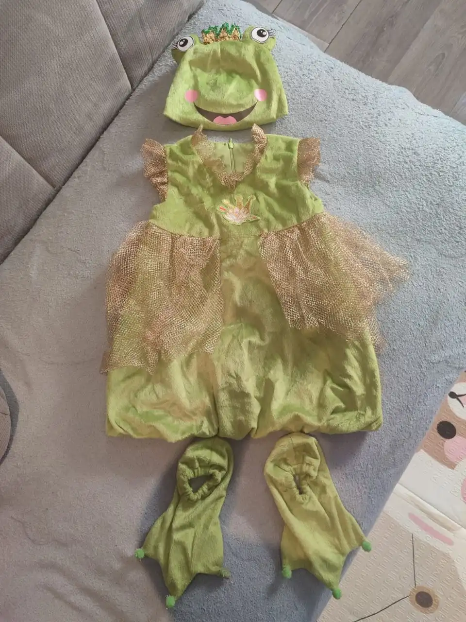 Продам костюм Царевна Лягушка
