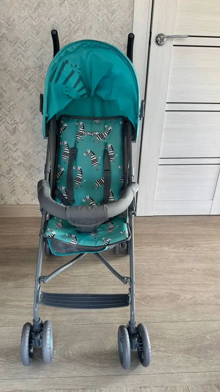 Детские коляски две шт. в хорошем состоянии