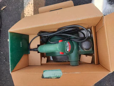 Продам рубанок сетевой Bosch PHO 1500 - Готовый бизнес и оборудование в Владивосток