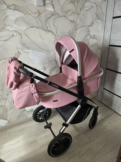Коляска 2в1 зефирного цвета с полным комплектом - частное объявление в Владивосток