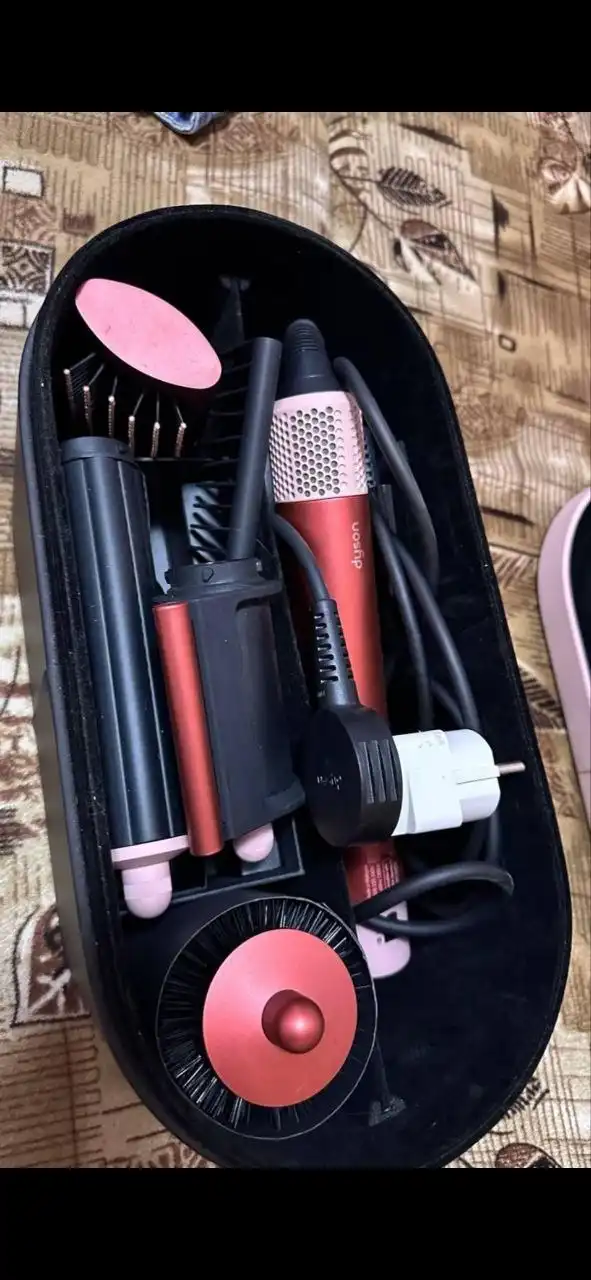 Продам стайлер Dyson Airwrap i.d. Long HS08