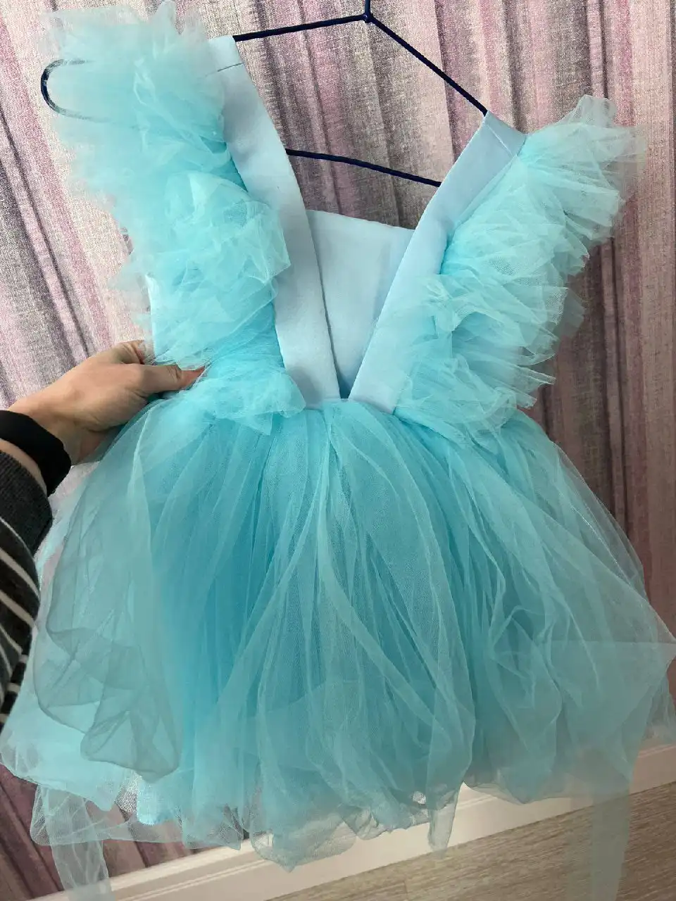 Три платья размер 98