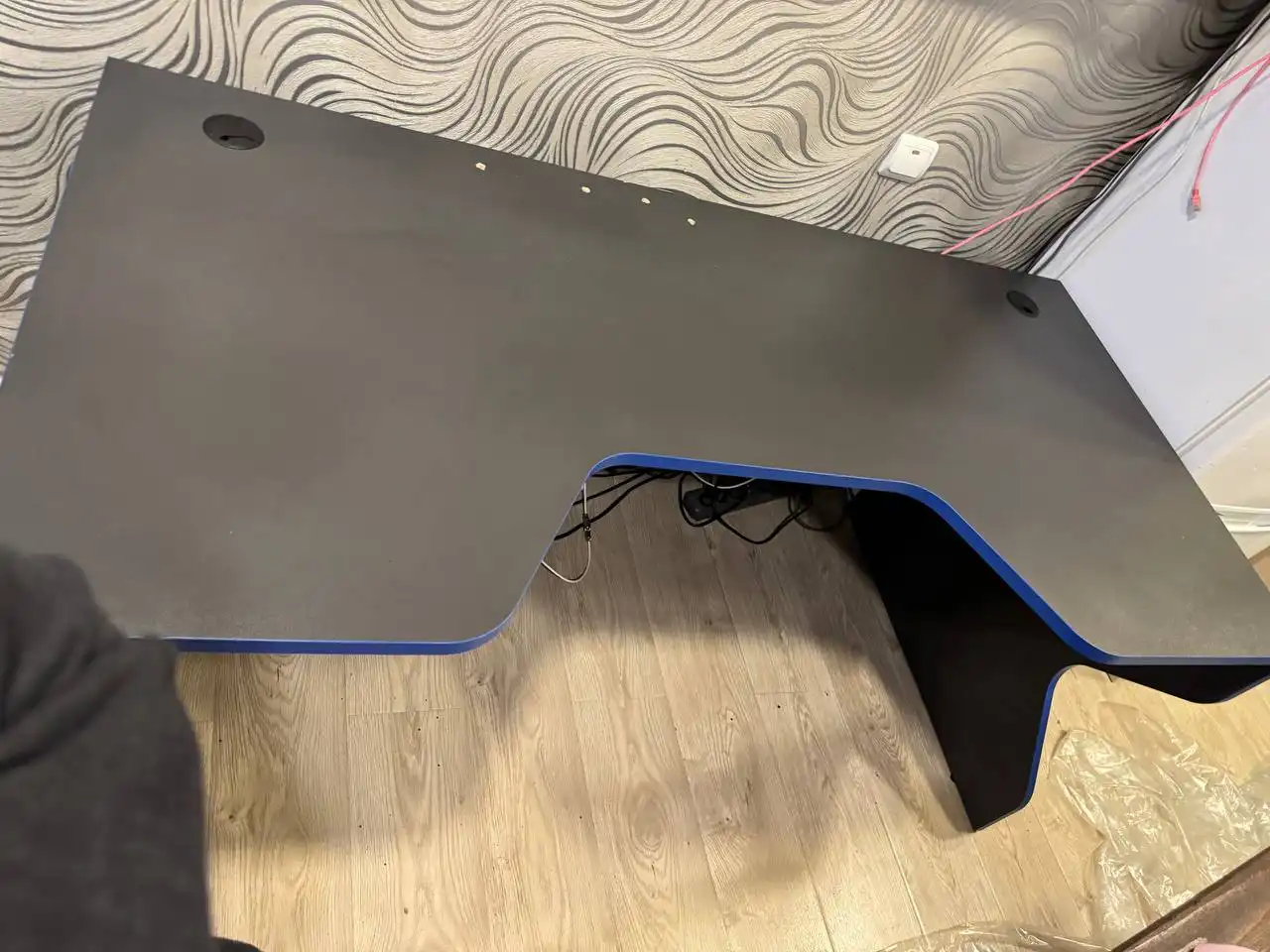 Продам стол в идеальном состоянии