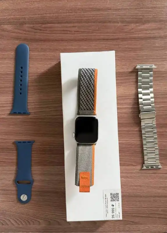 Продам PlayStation 4 Slim и Apple Watch SE