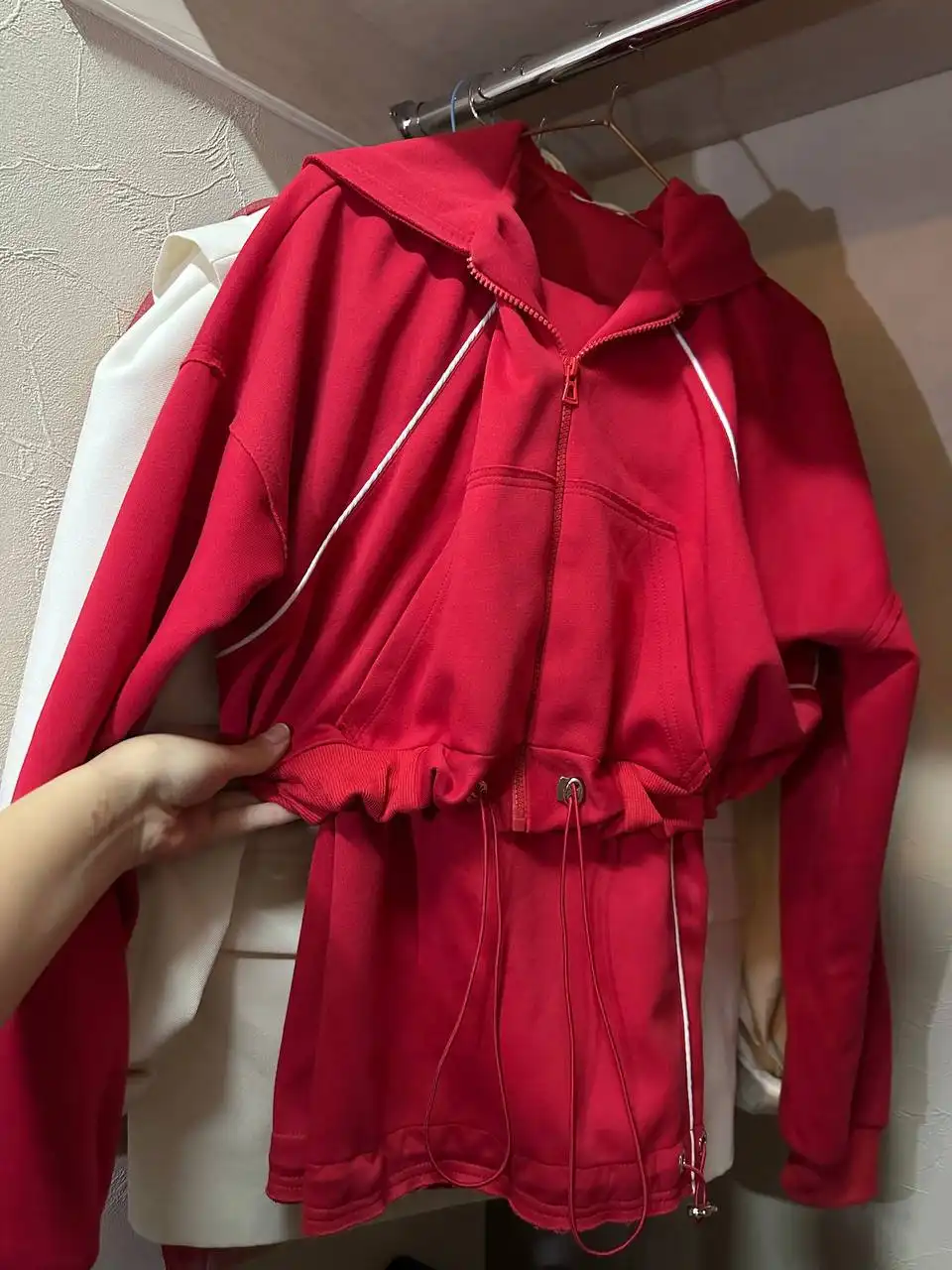 Разгрузка гардероба: женская одежда в отличном состоянии