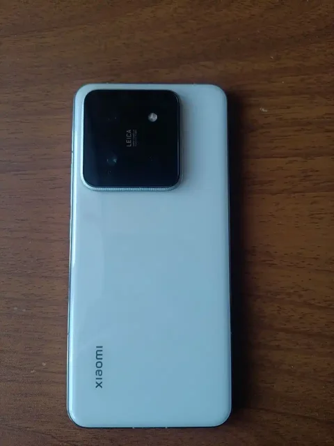 Xiaomi 14 pro 16/512 CN в белом цвете - Электроника в Владивосток