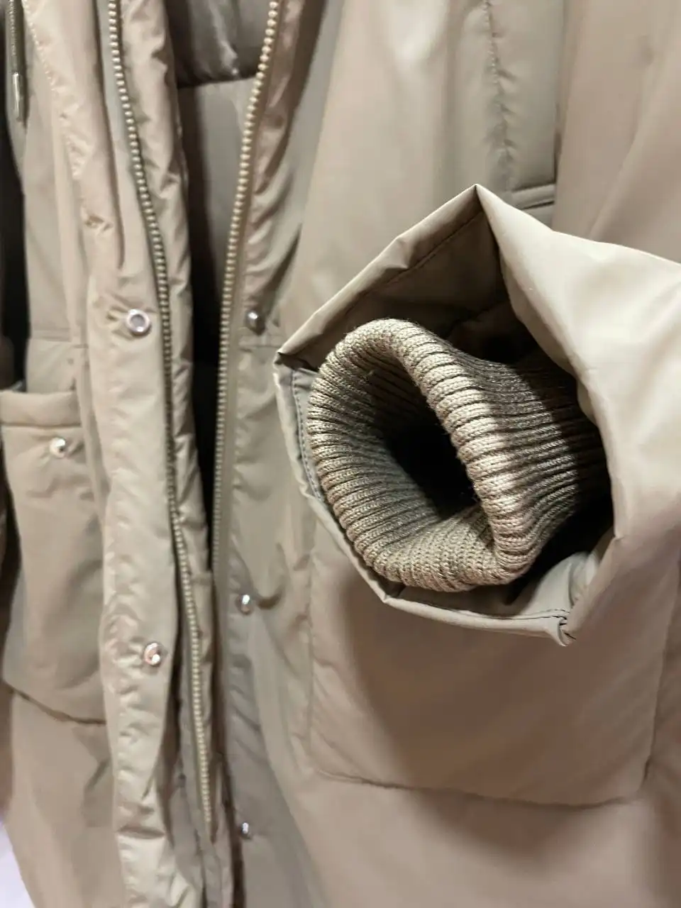 Парка новая теплая качественная