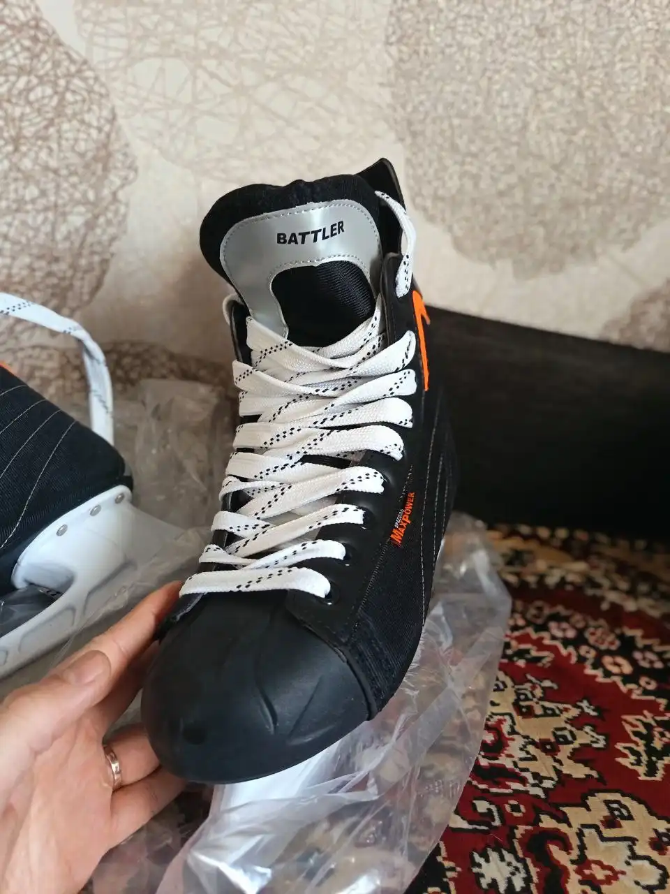 Мужские коньки, размер 45