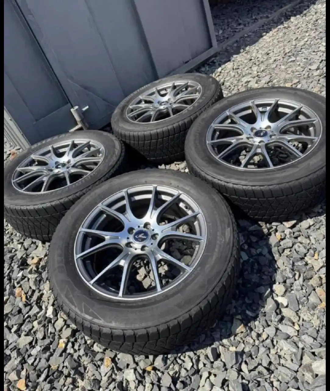 Продам колеса в сборе 225/60/17