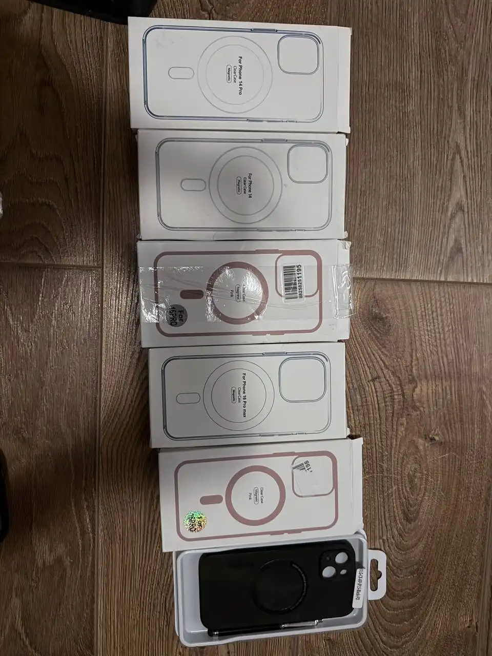 Стекла и чехлы для iPhone