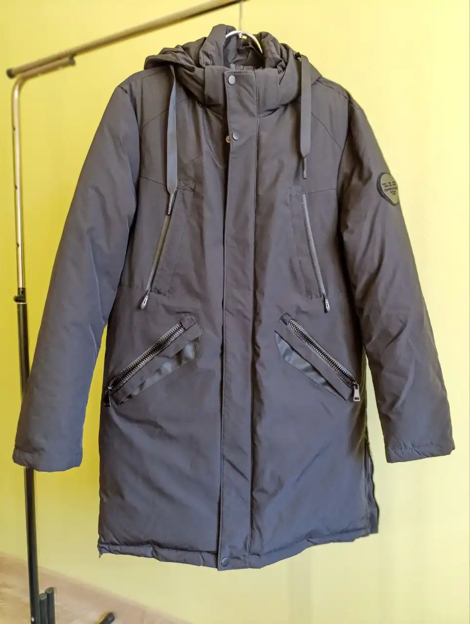 Мужская зимняя куртка размер 50-52