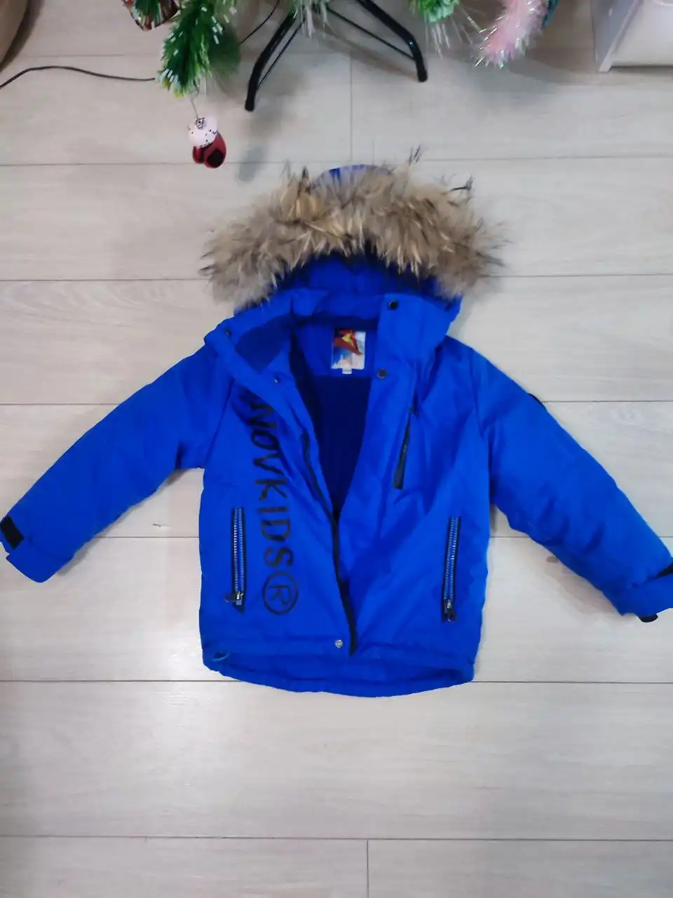 Продам зимнюю куртку - Верхняя одежда (Одежда) в Владивосток