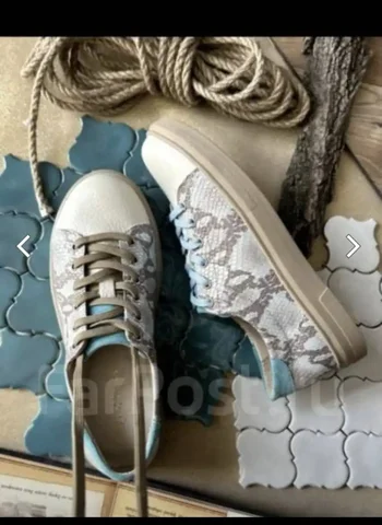 Продажа новых кроссовок 36.5 размера - Рабочая одежда в Владивосток