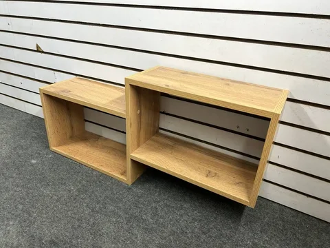 Продажа полочек в разных цветах, около 50 штук - Шторы в Владивосток