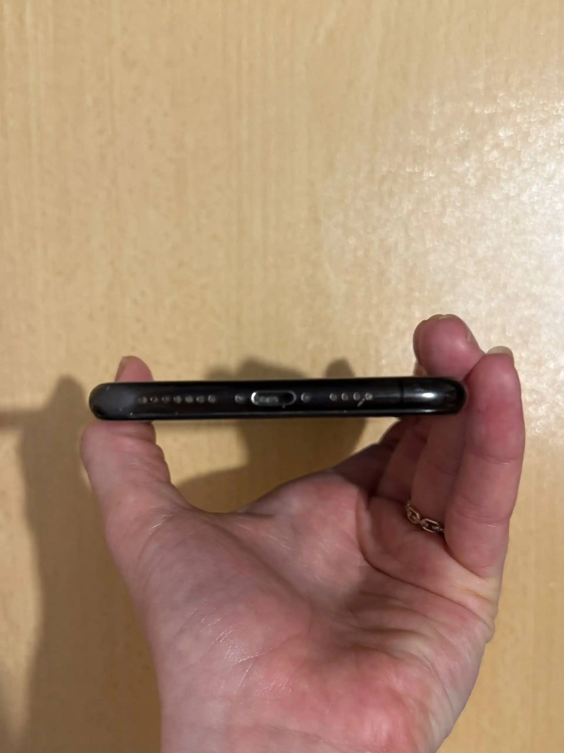 Продам IPhone XS Max 256г - Смартфоны (Электроника) в Владивосток