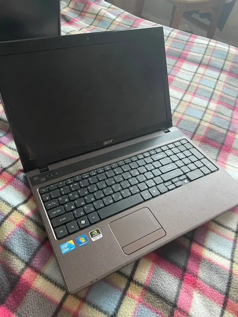 Продам ноутбук Asus без аккумулятора и зарядки - Аксессуары для телефонов в Владивосток