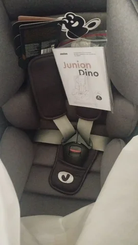 Продам детское авто кресло Г Арсеньев - Школьные принадлежности в Владивосток