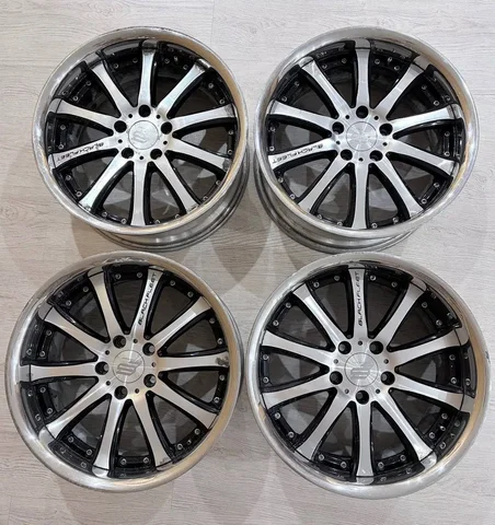 Продам комплект литых дисков R18 5х114.3 - Авто в Владивосток