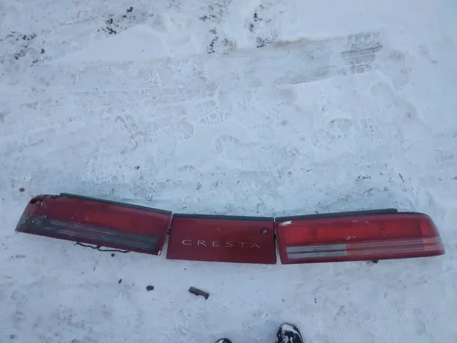 Продам комплект рестайлинг стопов на Cresta 90 - Осветительные приборы в Артем