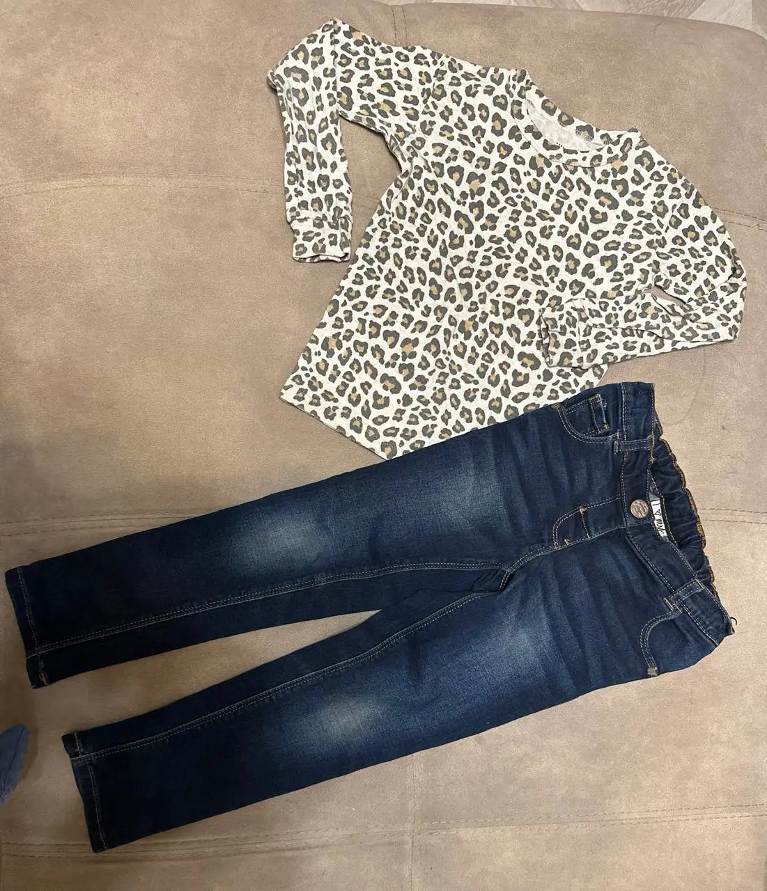 Джинсы Next и лонг/кофточка Gap - Верхняя одежда (Одежда) в Владивосток