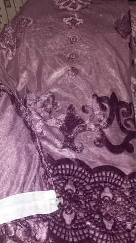 Две шторы б/у 2,4/1,5 в хорошем состоянии - Для дома и дачи в Владивосток