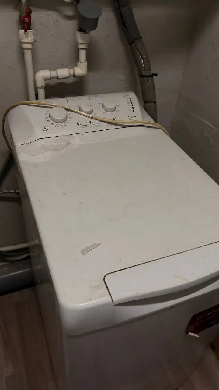 Стиральная машина, полностью рабочая - Бытовая техника (Для дома и дачи) в Владивосток