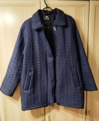 Женская демисезонная стёганая куртка тёмно-синего цвета - Куртки в Владивосток