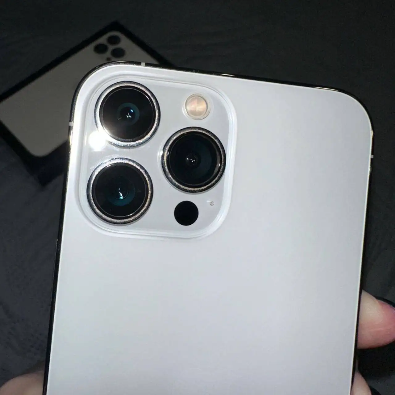 Продам iPhone 13 Pro Max 256GB - Смартфоны (Электроника) в Владивосток