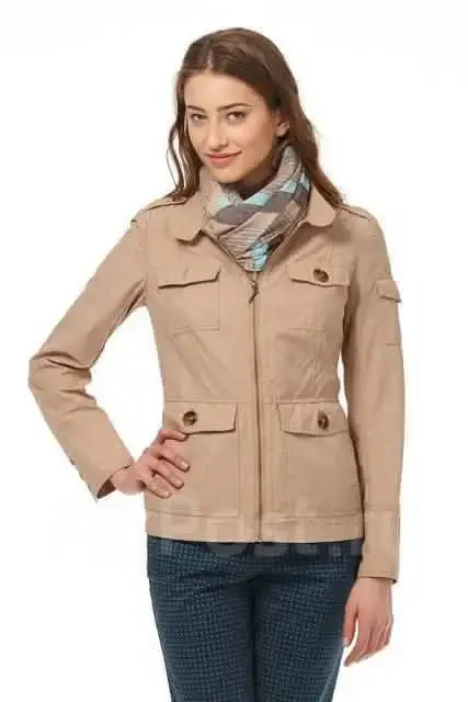 Ветровка Savage в отличном состоянии - Верхняя одежда и джинсы в Владивосток