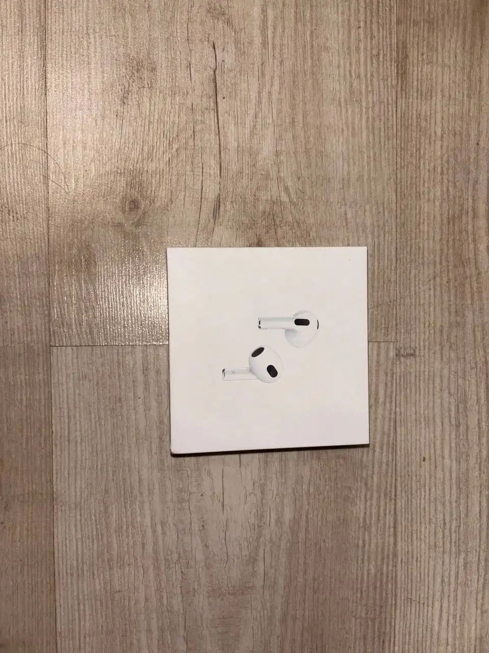 Наушники Apple AirPods 3 в хорошем состоянии с коробкой - Наушники (Электроника) в Владивосток