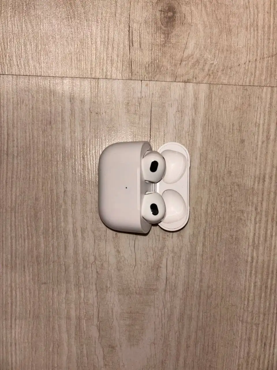 Наушники Apple AirPods 3 в хорошем состоянии с коробкой - Наушники (Электроника) в Владивосток