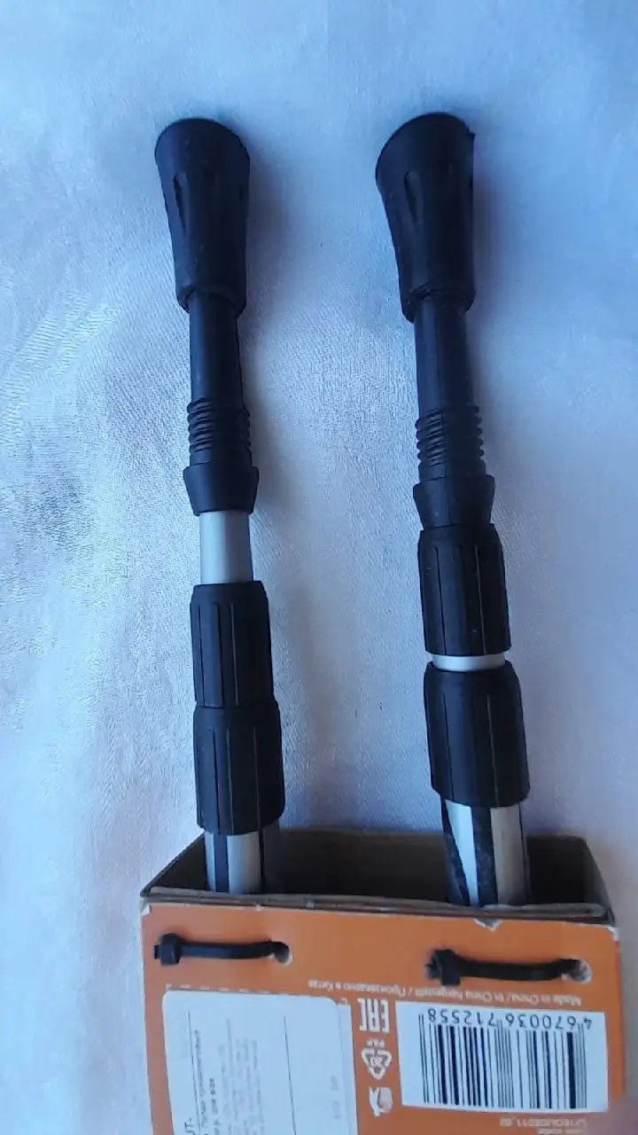 Продажа новых трехсекционных телескопических палок Outventure - Туристическое снаряжение (Хобби и отдых) в Благовещенск