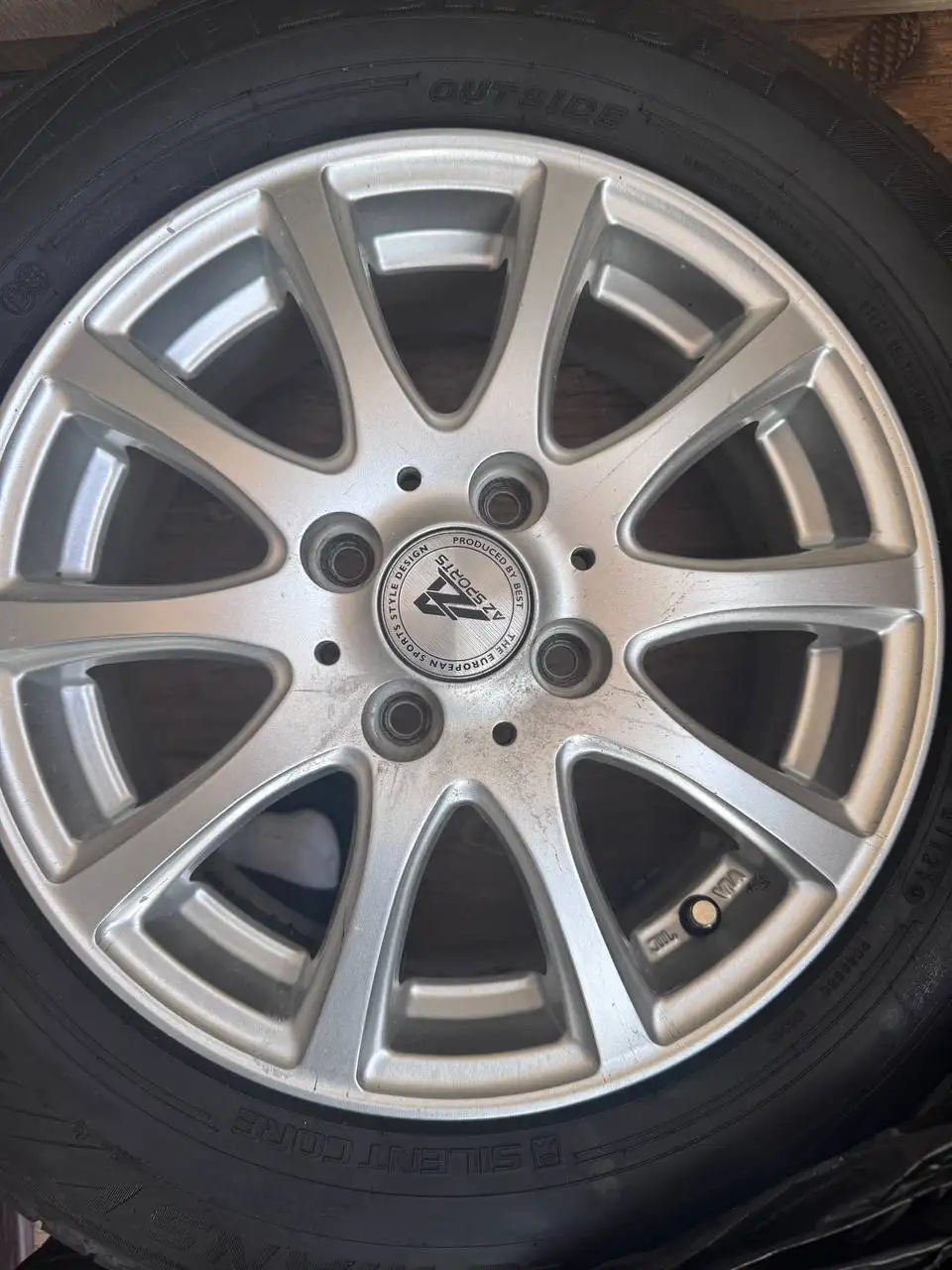 Колеса с литьем Dunlop 175/70R14 лето резина 2021 - Шины и диски (Авто) в Владивосток