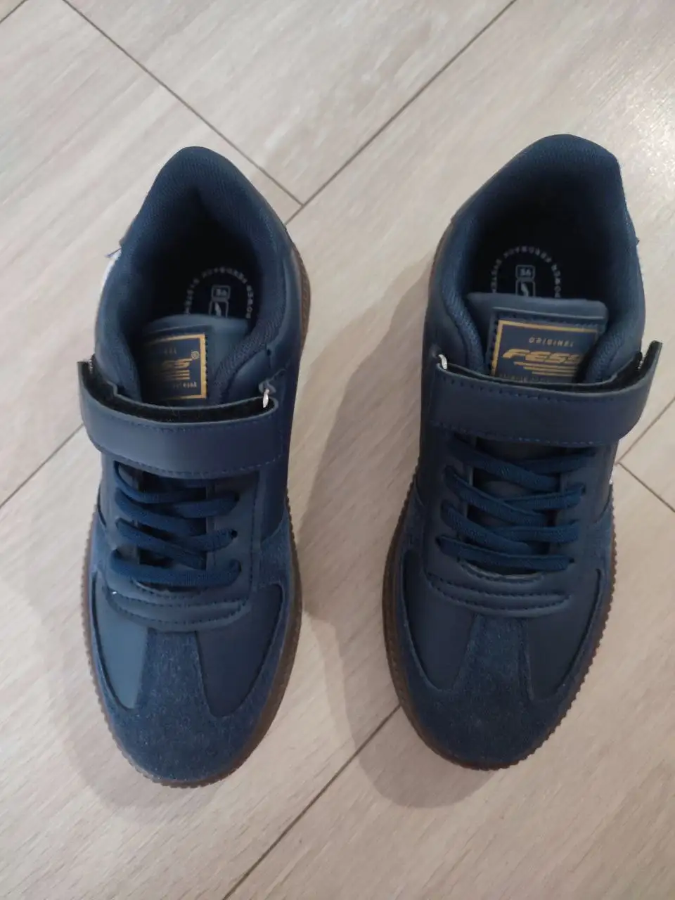 Продам новые кеды 36 размера - Обувь (Одежда) в Владивосток