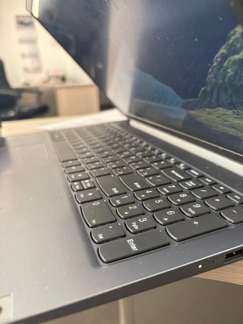 Продам ноутбук Lenovo - Ноутбуки (Электроника) в Владивосток