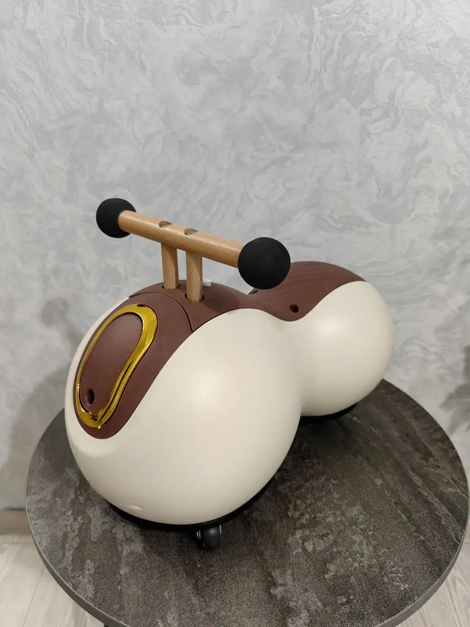 Детский толокар (каталка) новый - Детский транспорт (Товары для детей) в Владивосток