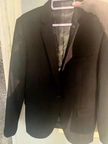 Мужской пиджак новый - Костюмы в Владивосток
