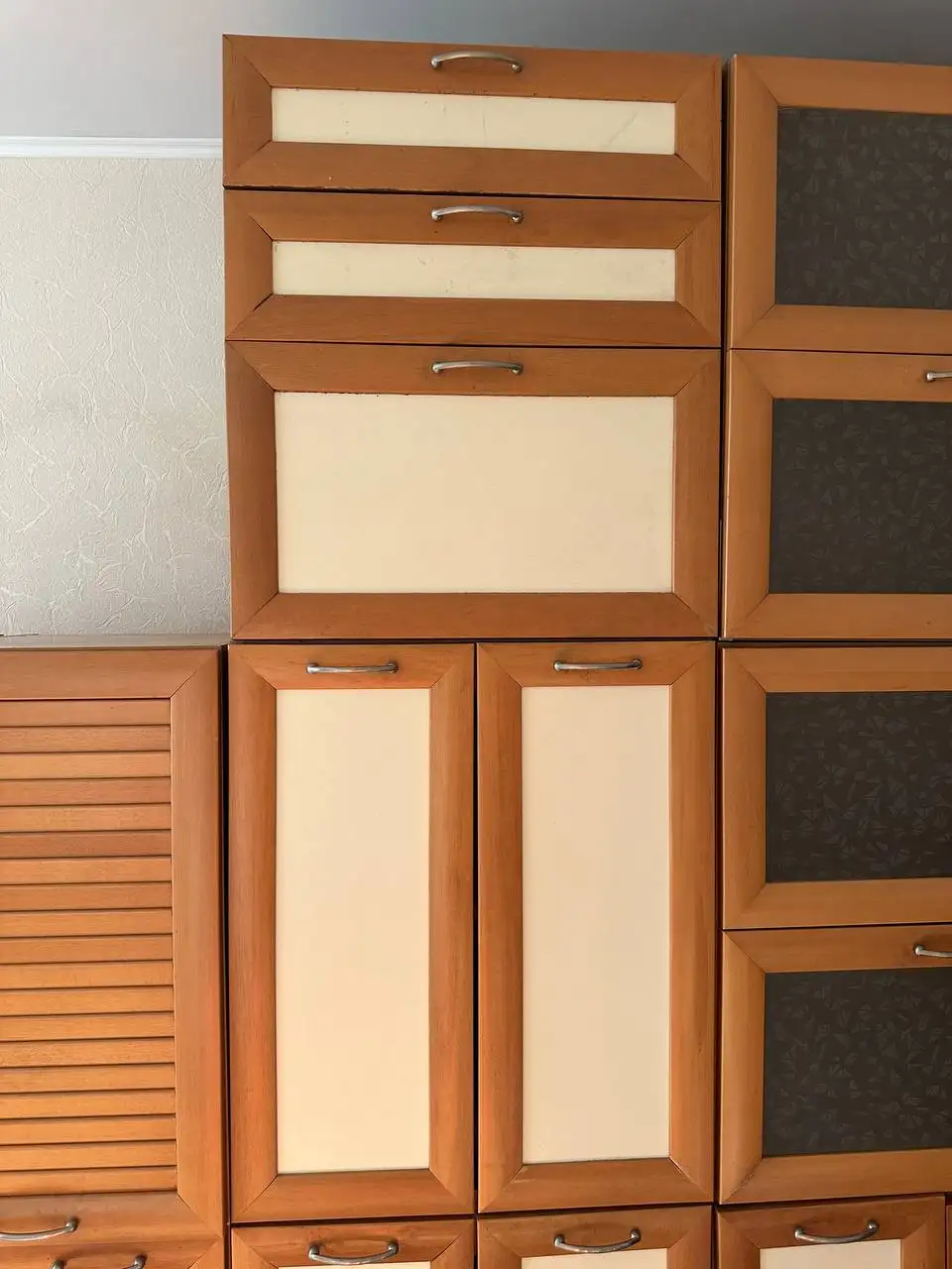 Продам кухонный гарнитур - Мебель (Для дома и дачи) в Владивосток